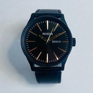 Nixon Sentry Leather 42 MM Black Black Black